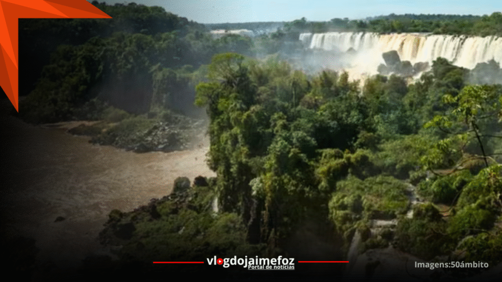 Cataratas do Iguaçu, no lado argentino, reabrem parcialmente, mas alerta para novas chuvas continua